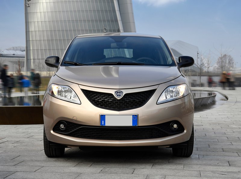 Lancia Ypsilon Lancia Ypsilon