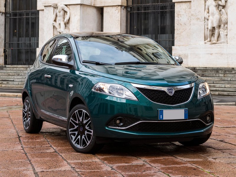 Lancia Ypsilon Lancia Ypsilon