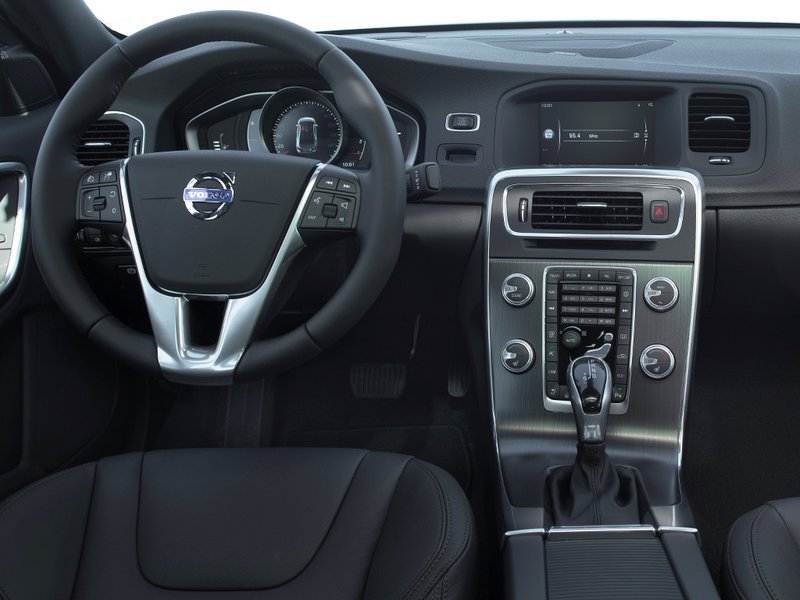 Volvo S60 Cross Country Volvo S60 Cross Country
