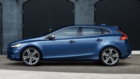 volvo-v40-offering